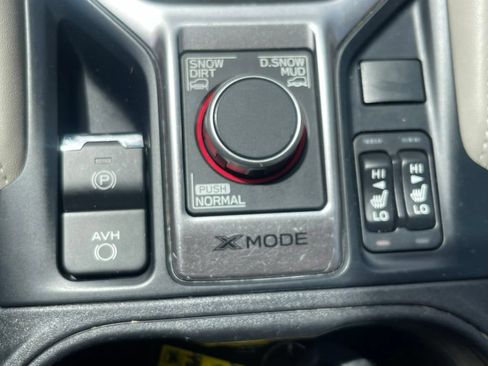 Used 2019 Subaru Forester Limited AWD/4WD image 20