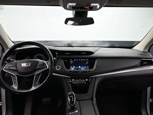 Used 2019 Cadillac XT5 Premium Luxury AWD/4WD image 15