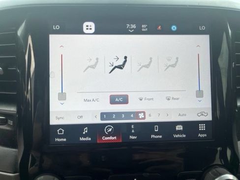Used 2022 RAM 3500 Tradesman AWD/4WD image 35