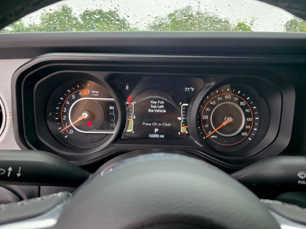 Used 2026 Jeep Wrangler Unlimited Sahara AWD/4WD image 19