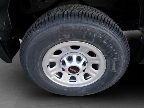 New 2026 GMC Sierra 2500 Pro w/ Convenience Package AWD/4WD image 33