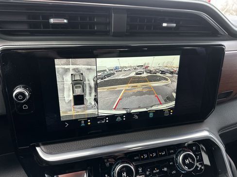 Used 2022 GMC Sierra 1500 Denali w/ Technology Package image 17