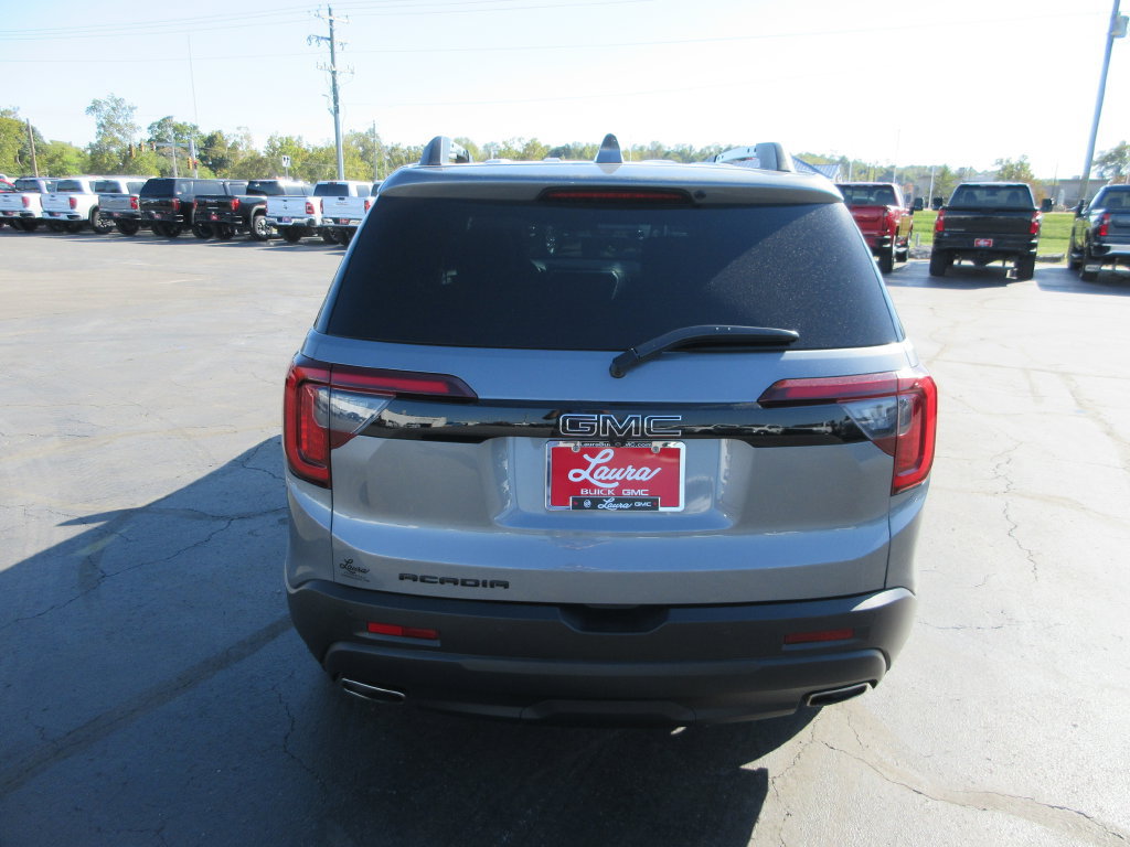 Used 2022 GMC Acadia SLE w/ Driver Convenience Package FWD image 6