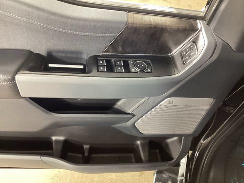 Certified 2022 Ford F150 Lariat AWD/4WD image 12