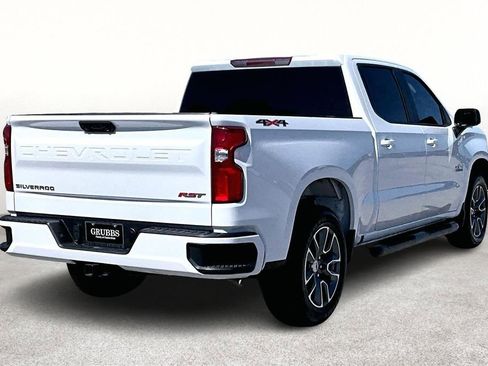 Used 2025 Chevrolet Silverado 1500 RST AWD/4WD image 2
