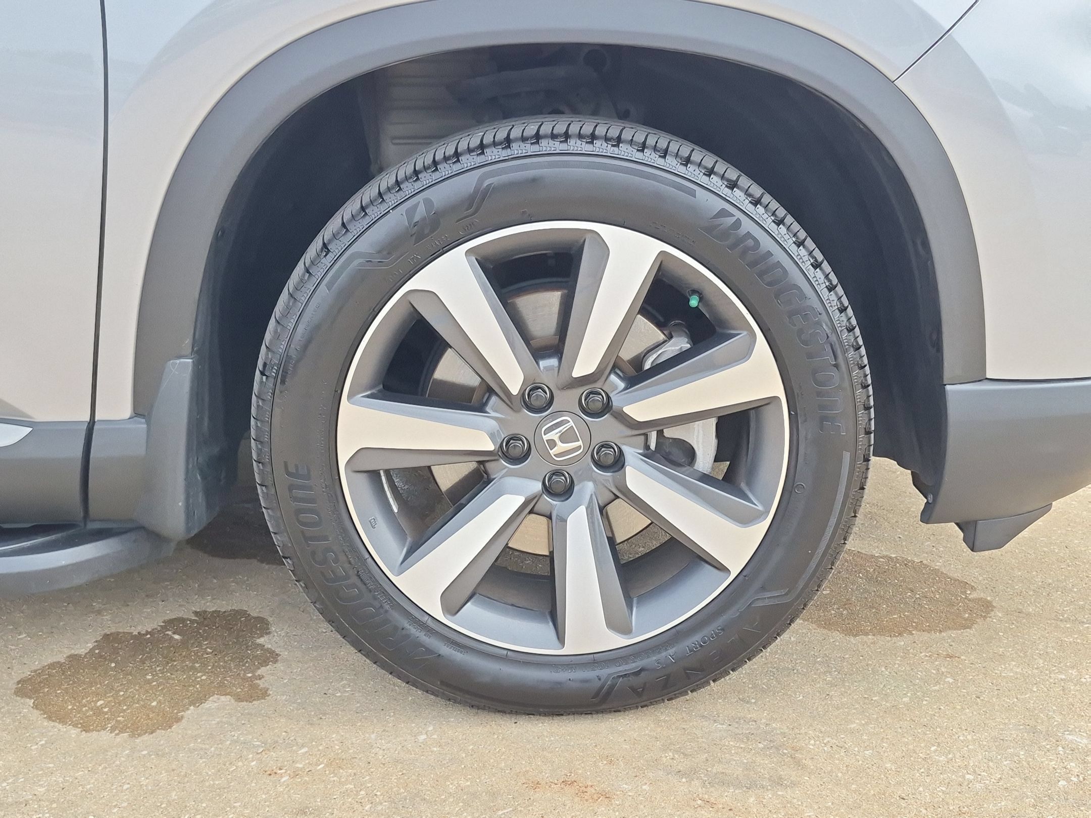 Certified 2023 Honda Pilot Touring image 34