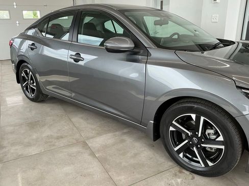 Used 2024 Nissan Sentra SV w/ Trunk Package FWD image 2