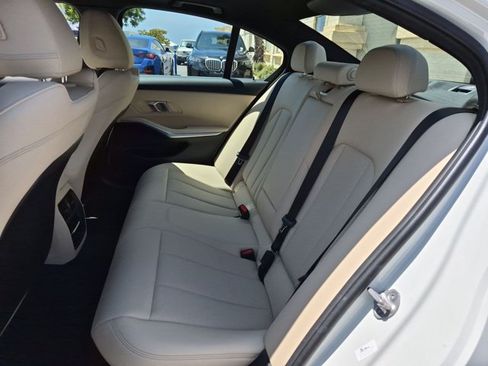 Used 2024 BMW 330i Sedan w/ Convenience Package RWD image 20