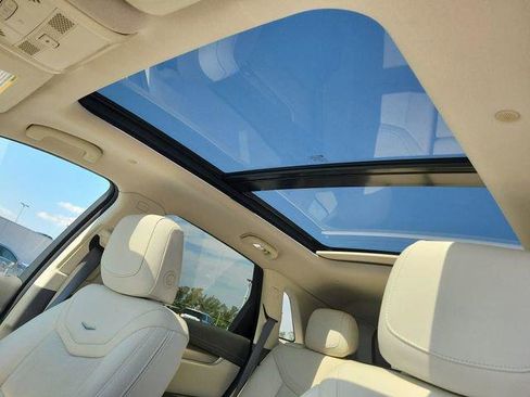 Used 2023 Cadillac XT5 Premium Luxury w/ LPO, Floor Liner Package image 18