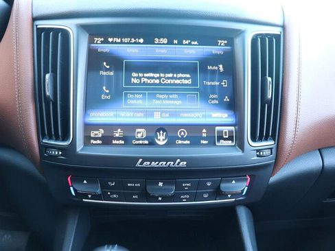 Used 2017 Maserati Levante S image 19