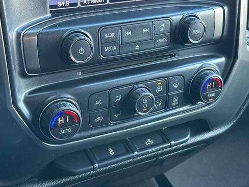 Used 2018 Chevrolet Silverado 1500 LT w/ All Star Edition image 23