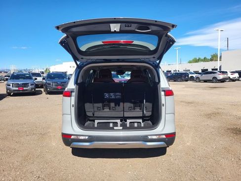 Used 2022 Kia Carnival SX Prestige FWD image 27