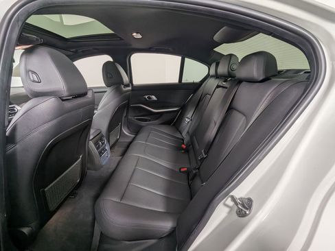 Used 2020 BMW 330i Sedan w/ Convenience Package image 15