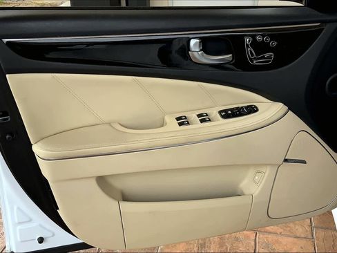 Used 2014 Hyundai Equus Ultimate image 21