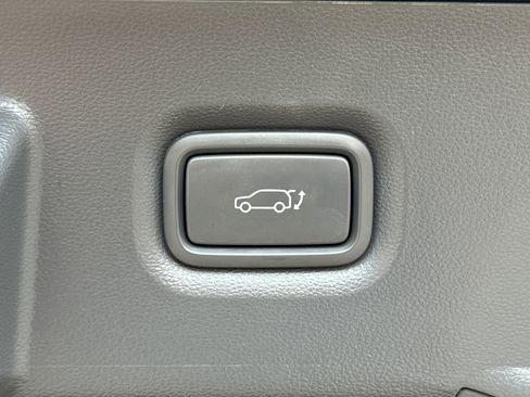 Used 2023 Hyundai Ioniq 5 Limited w/ Cargo Package AWD/4WD image 11