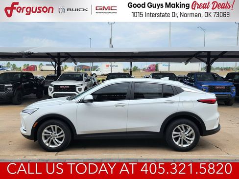 New 2026 Buick Envista Preferred w/ Convenience I Package FWD image 6