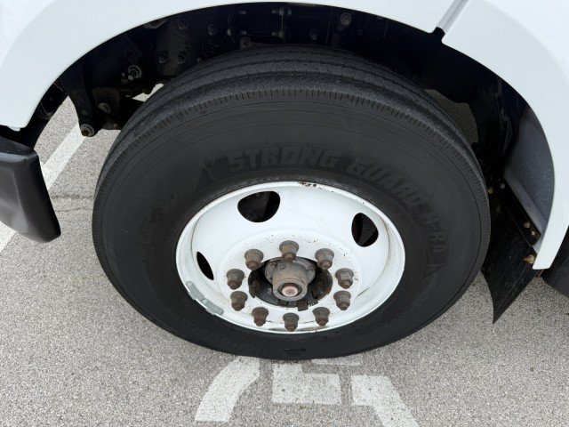 Used 2019 Ford F650 2WD Regular Cab Super Duty image 14