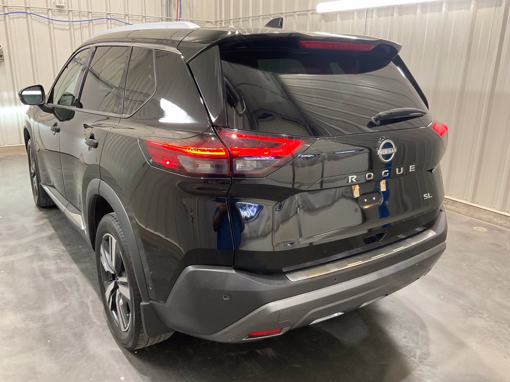 Used 2023 Nissan Rogue SL w/ SL Premium Package FWD image 20