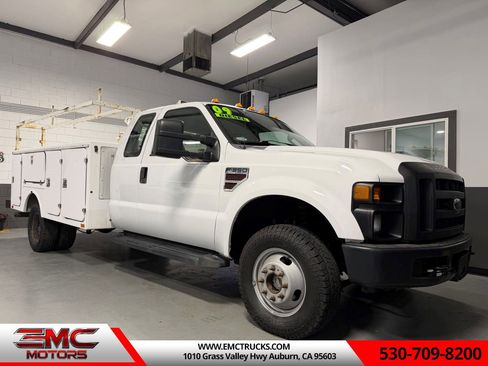 Used 2009 Ford F350 XL AWD/4WD image 1