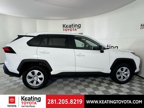 Certified 2025 Toyota RAV4 LE image 5