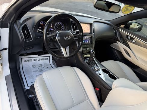 Used 2018 INFINITI Q60 3.0t Luxe w/ Sensory Package 3.0T Luxe image 14
