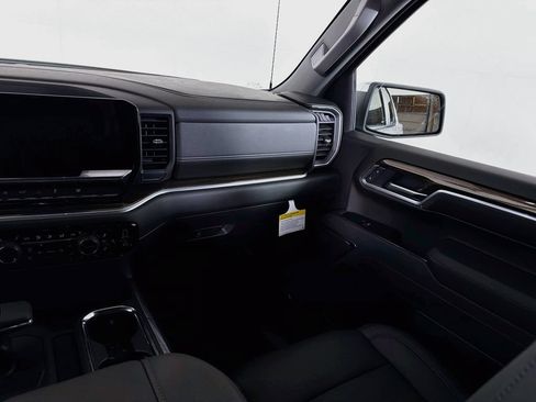 New 2026 Chevrolet Silverado 1500 LT w/ Leather Package AWD/4WD image 19