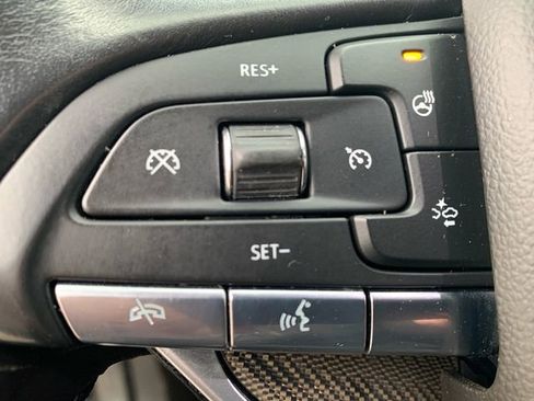 Used 2020 Cadillac XT6 Premium Luxury w/ Platinum Package image 29