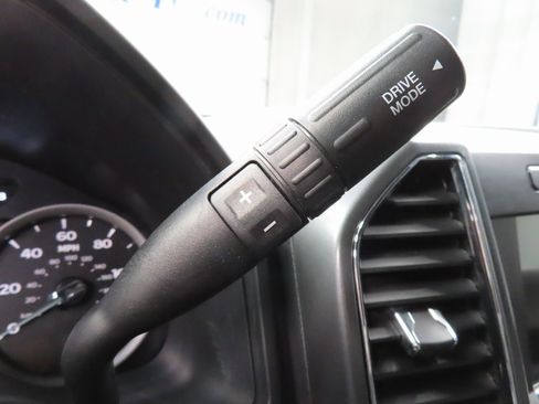 Used 2022 Ford F250 XLT w/ XLT Premium Package image 53