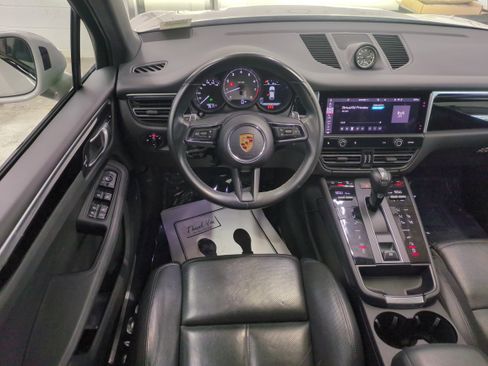 Used 2022 Porsche Macan S image 17