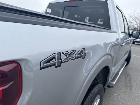 Used 2025 Ford F150 Lariat w/ Equipment Group 501A Mid image 7