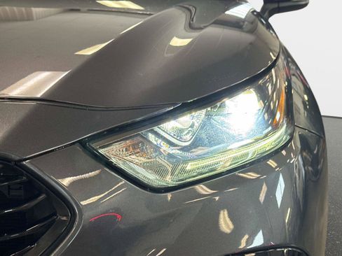 Used 2021 Toyota Highlander XSE image 7