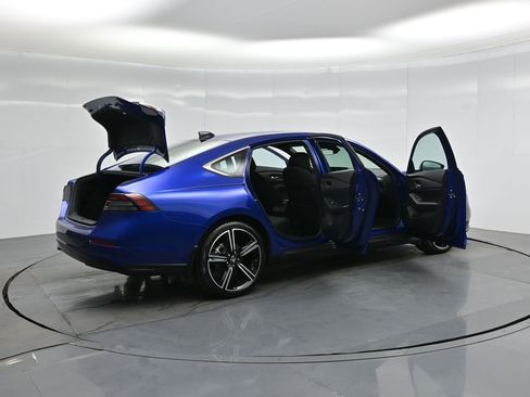 Used 2023 Honda Accord Sport image 5