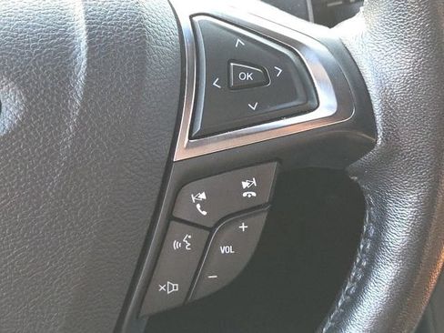 Used 2019 Ford Fusion Titanium AWD/4WD image 38