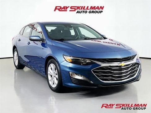 Used 2024 Chevrolet Malibu LT FWD image 1