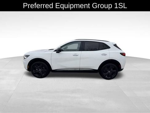 Certified 2022 Buick Envision Essence w/ Sport Touring Package image 4