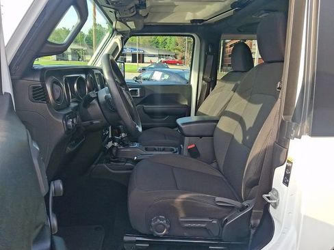 Used 2023 Jeep Wrangler Sport AWD/4WD image 13