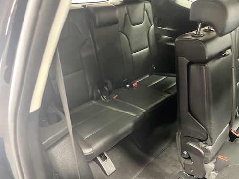 Used 2021 Kia Telluride EX AWD/4WD image 29