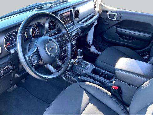 Used 2019 Jeep Wrangler Unlimited Sport S AWD/4WD image 18