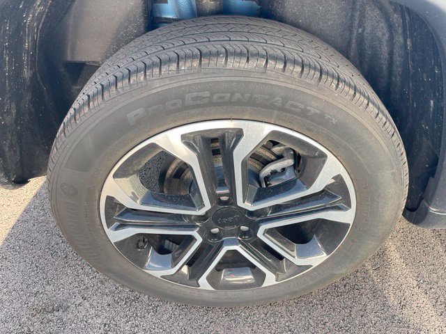 Used 2023 Jeep Compass Limited AWD/4WD image 3