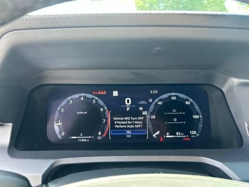 Used 2025 Toyota Tacoma TRD Off-Road AWD/4WD image 23
