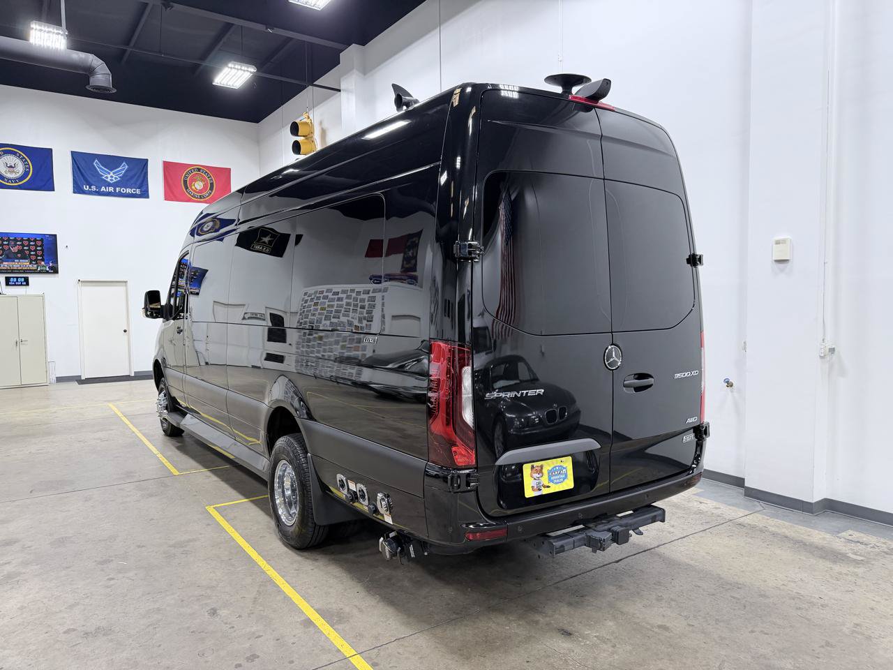 Used 2023 Mercedes-Benz Sprinter 3500 image 5