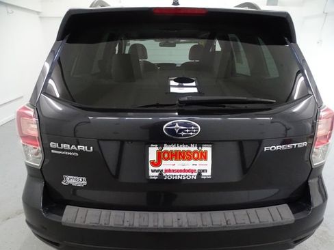 Used 2018 Subaru Forester 2.5i Premium w/ All-Weather Package AWD/4WD image 19