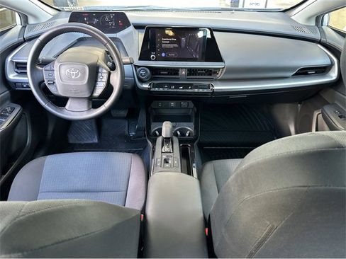Used 2023 Toyota Prius LE image 8