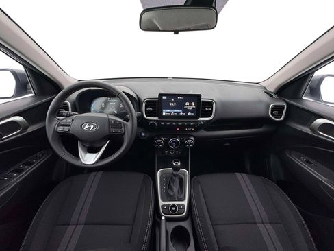 New 2026 Hyundai Venue SEL FWD image 13