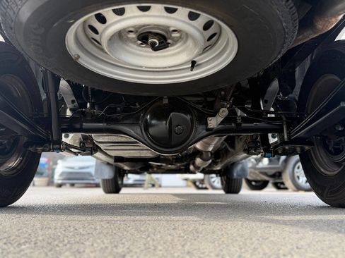 Used 2004 Toyota Tacoma 2WD Regular Cab image 91