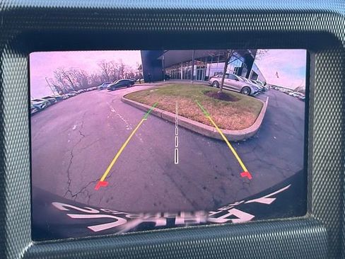 Used 2022 Jeep Wrangler Unlimited Sport image 15