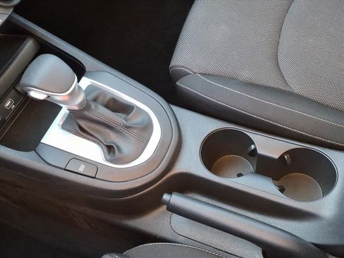 Used 2024 Kia Forte LXS image 27