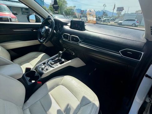 Used 2018 MAZDA CX-5 Grand Touring w/ Premium Package AWD/4WD image 17