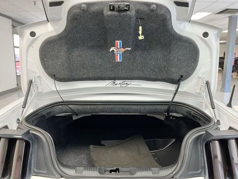 Used 2016 Ford Mustang Premium image 11