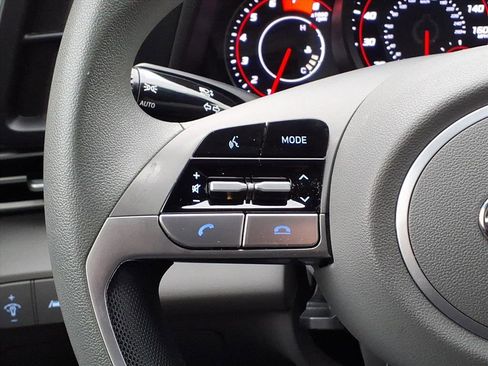 Certified 2023 Hyundai Elantra SEL image 27